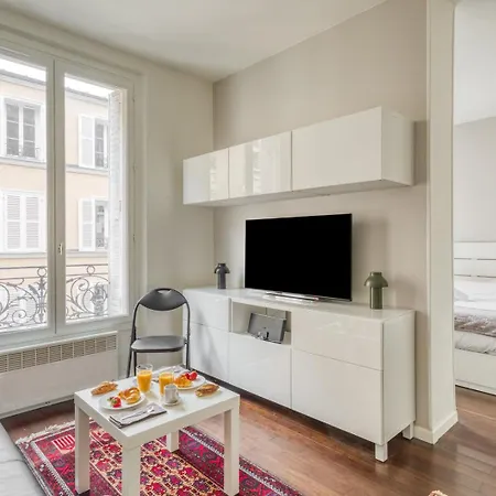 Charming Close To Gare De Lyon
